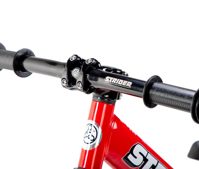 Studio image of Strider Aluminum Flat handlebars